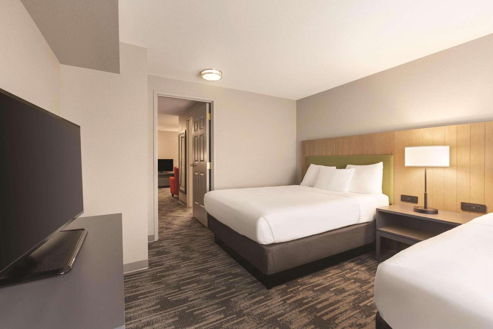 Country Inn & Suites By Radisson, Green Bay North Exteriör bild