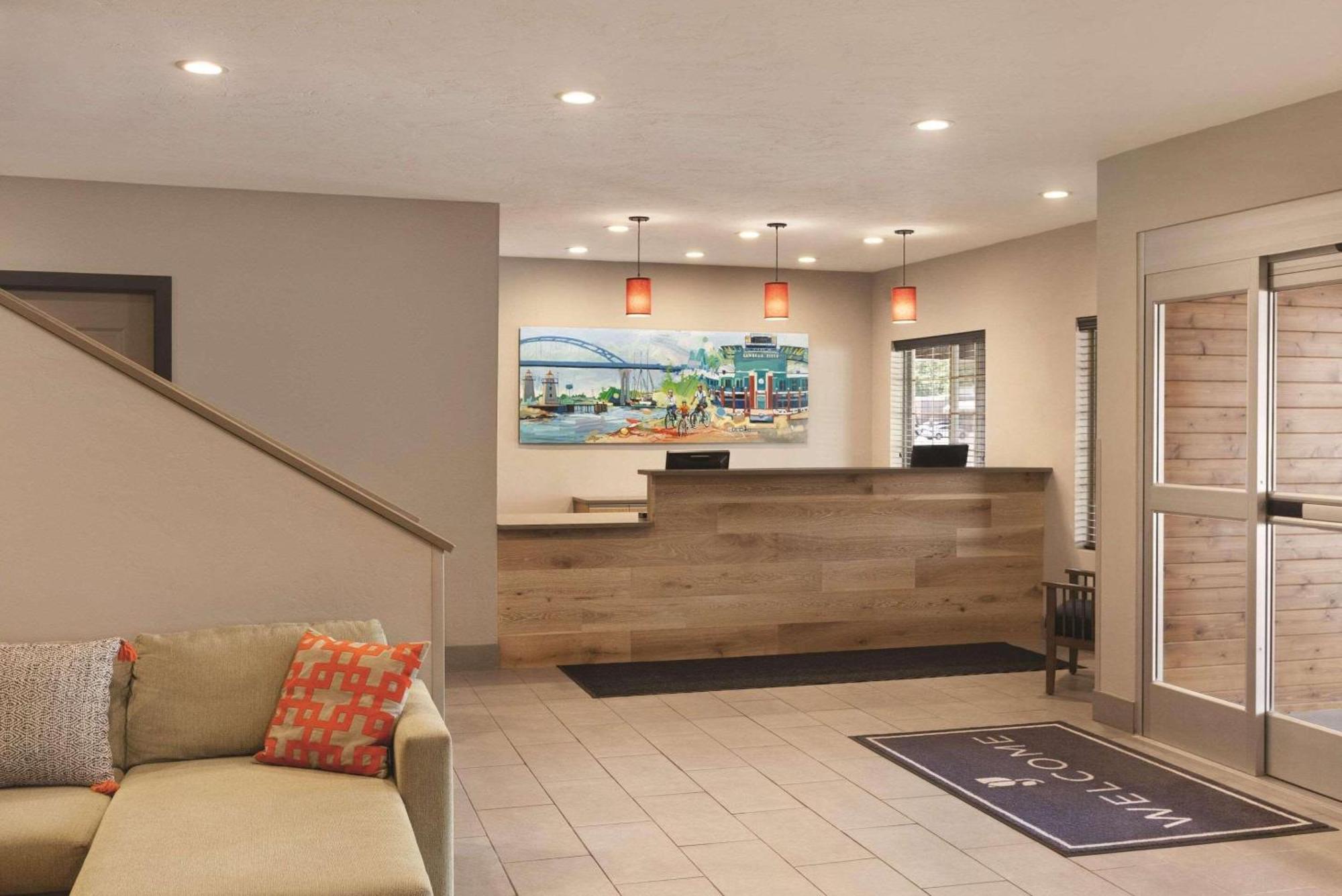 Country Inn & Suites By Radisson, Green Bay North Exteriör bild